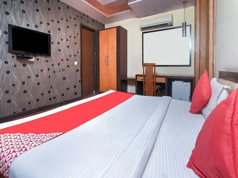 Hotel O Kochar Plaza Delhi