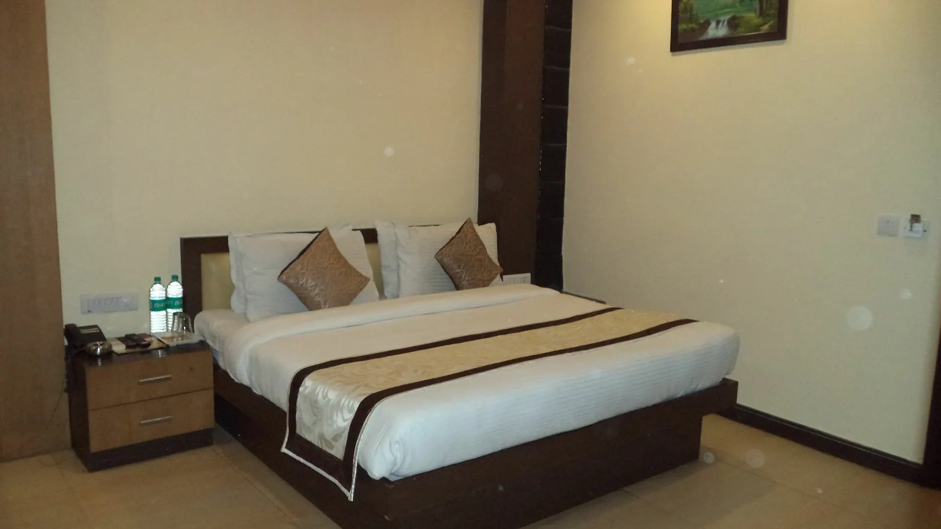 Hotel O Kochar Plaza Delhi